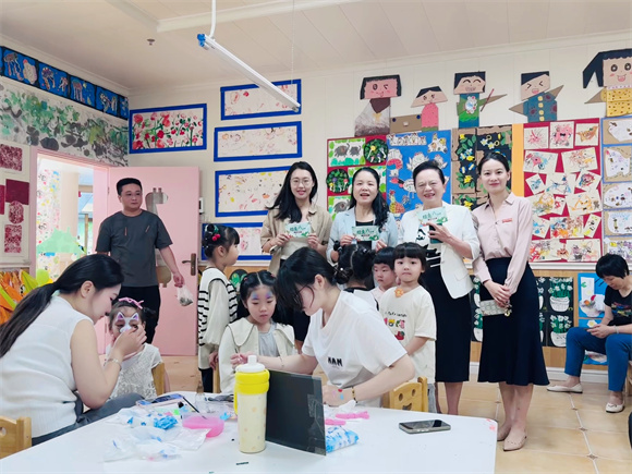 双节邂逅，温情满满暖童心