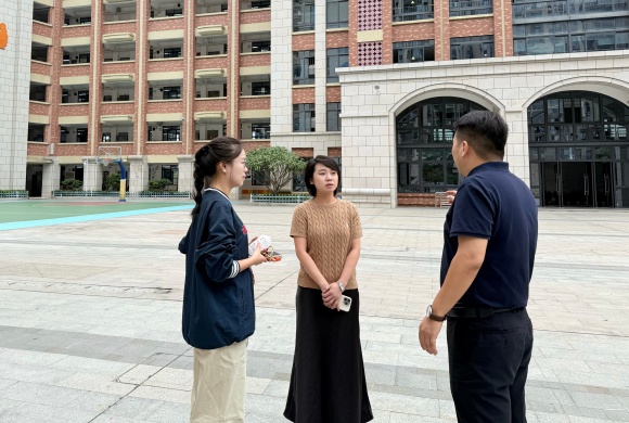 学院领导带队开展 2025-2026 学年第一学期教育实习专项检查督导