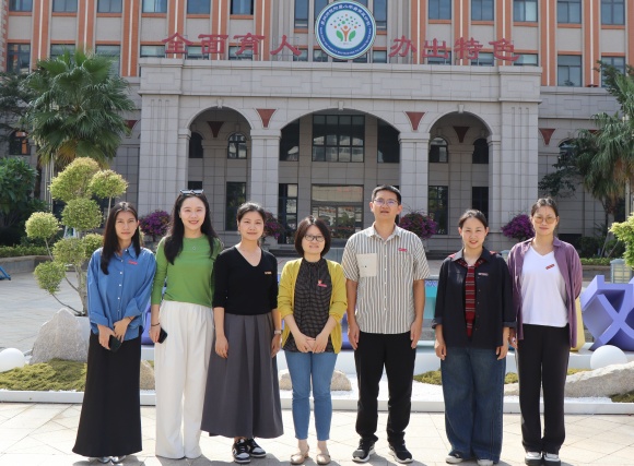 校党委书记“访企拓岗”系列报道一
