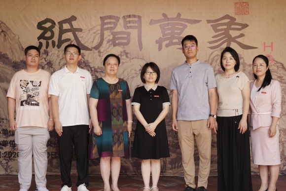 我校2023级美术教育专业优秀书画作品展正式开幕