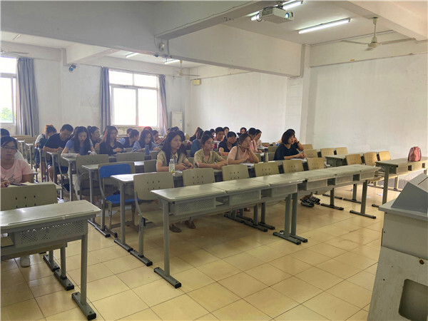 说精彩 促成长——我院组织开展新教师说课活动