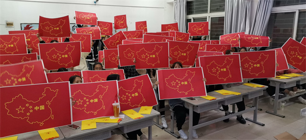 《幼儿魔术游戏》课程思政，献礼中国共产党成立100周年
