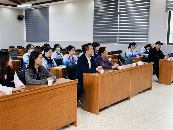 教育学院与泉州市丰泽区东星实验小学“校外实训基地”签约、授牌仪式圆满成功