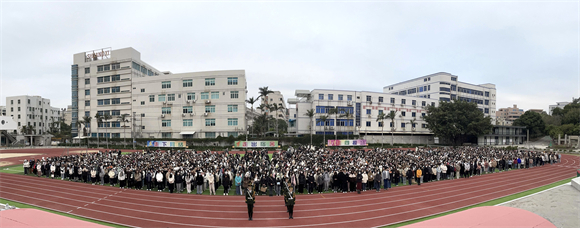 教育学院举行2023-2024学年第二次升旗仪式